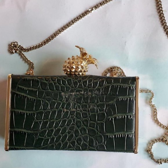 Zara Pineapple Purse with Chain - Picture 2 of 6